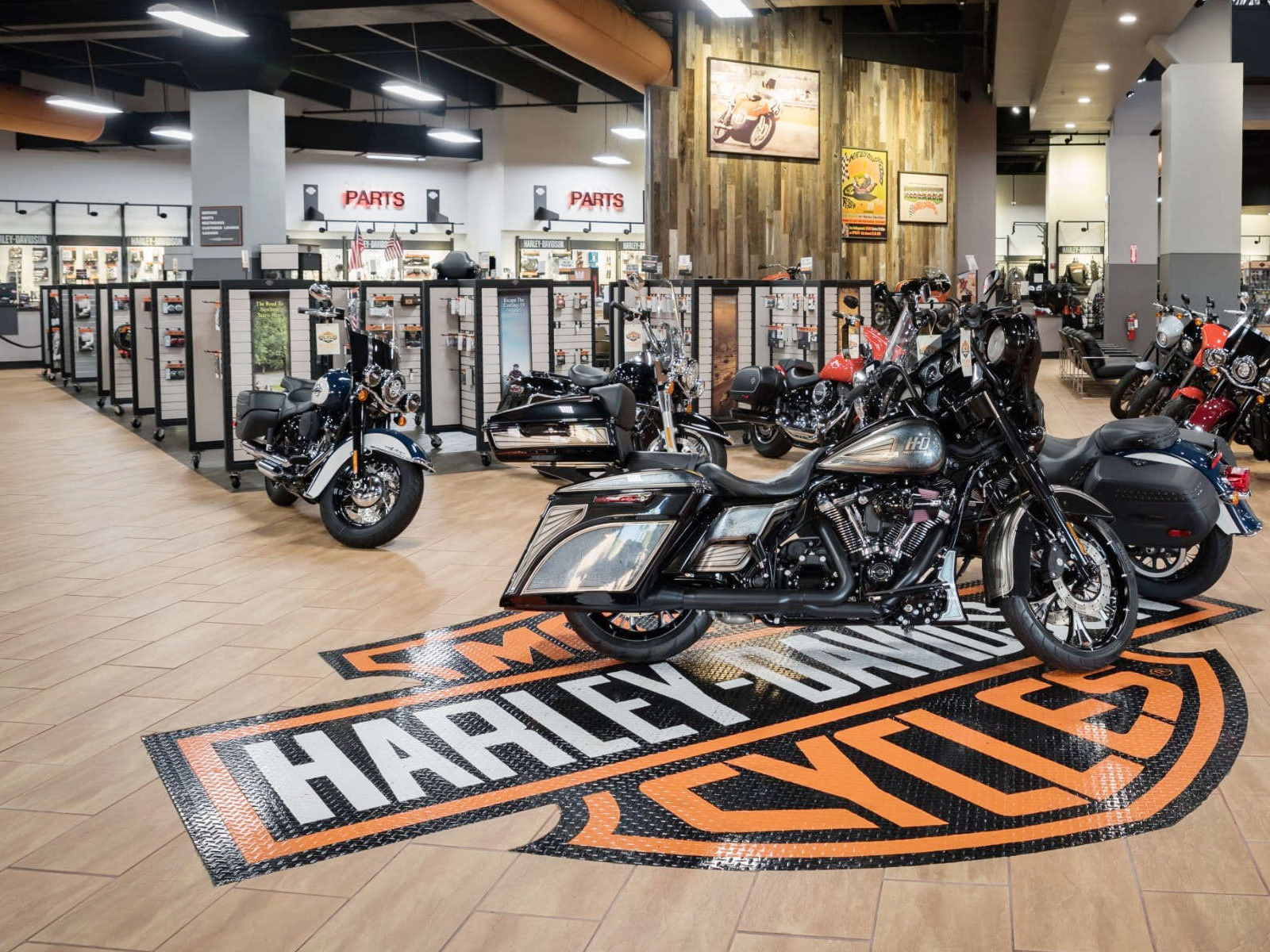 harley-davidson-showroom-work