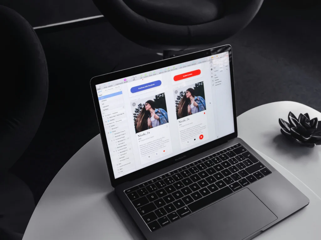 mockup-of-various-side-navigation-uis-created-by-tran-mau-tri-tam-for-ui8-article