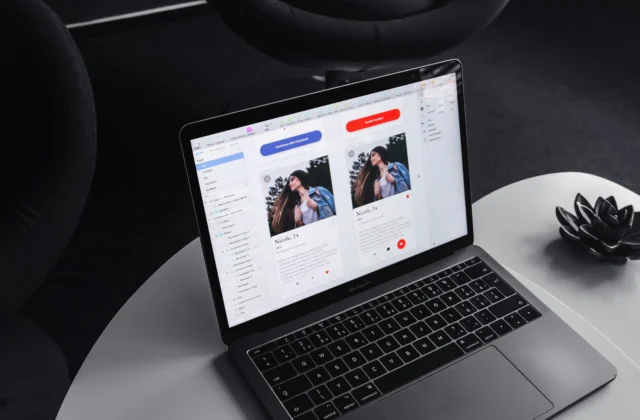 mockup-of-various-side-navigation-uis-created-by-tran-mau-tri-tam-for-ui8-article