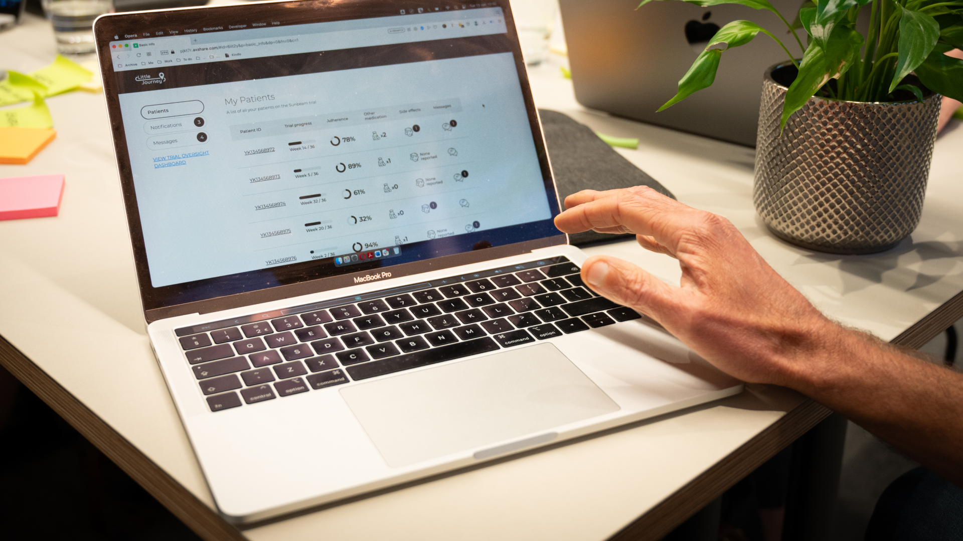 macbook-showing-client-conducting-accessibility-audit